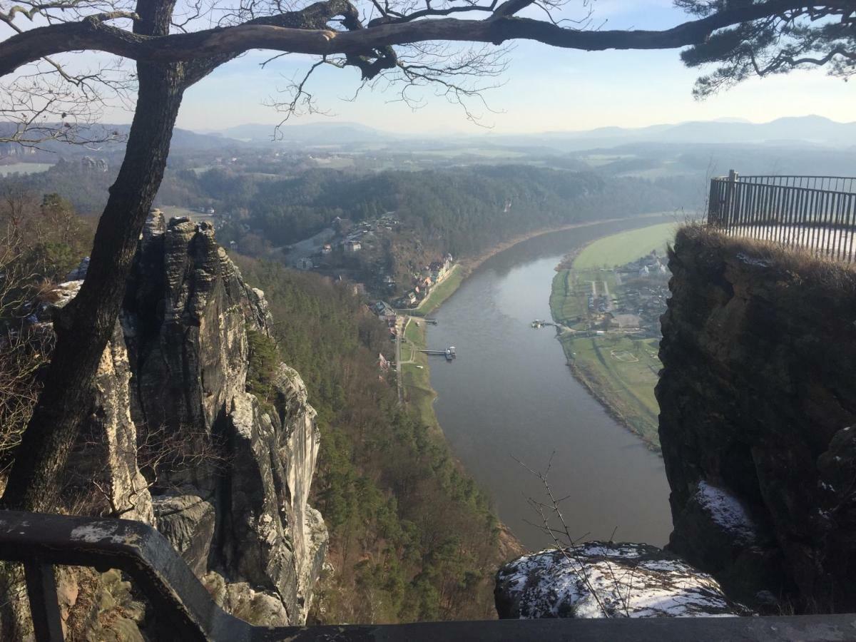 Haus Bergfriede Otel Bad Schandau Dış mekan fotoğraf